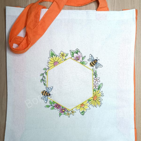 TOTE BAG COM BORDADO "A PRIMAVERA"