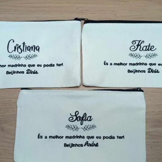 BOLSA COM BORDADO "ÉS A MELHOR MADRINHA QUE EU PODIA TER"