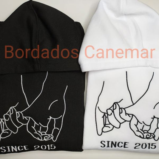 Sweatshirts para namorados, com o ano da união bordado e 2 mãos juntas.