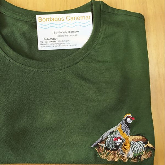 T-shirt de senhora verde com bordado "Perdizes".